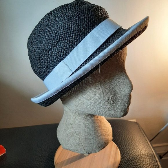 HOLT RENFREW Italy Black Paper White trim Rimmed Ladies Sun Hat 21.5" - Picture 1 of 5